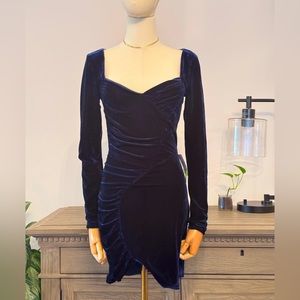 - NWT Bardot Womens Xena Velvet Short Cocktail Mini Dress | Size Small